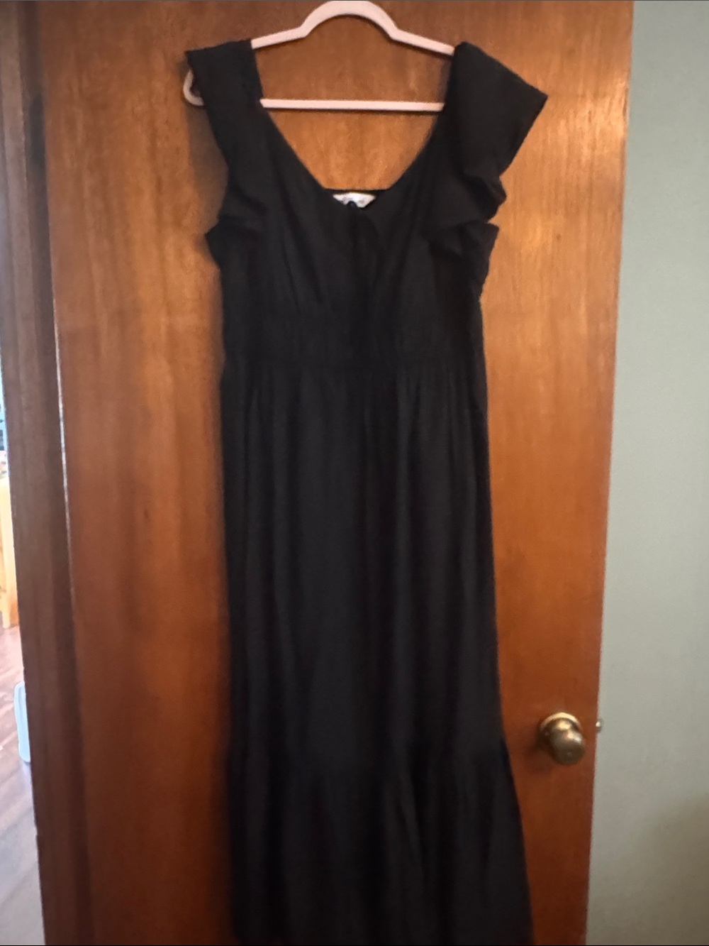 Nine West Black Ruffle-Shoulder Maxi Dress